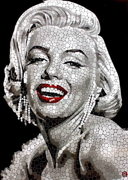 Marilyn Monroe | Red is All You Need