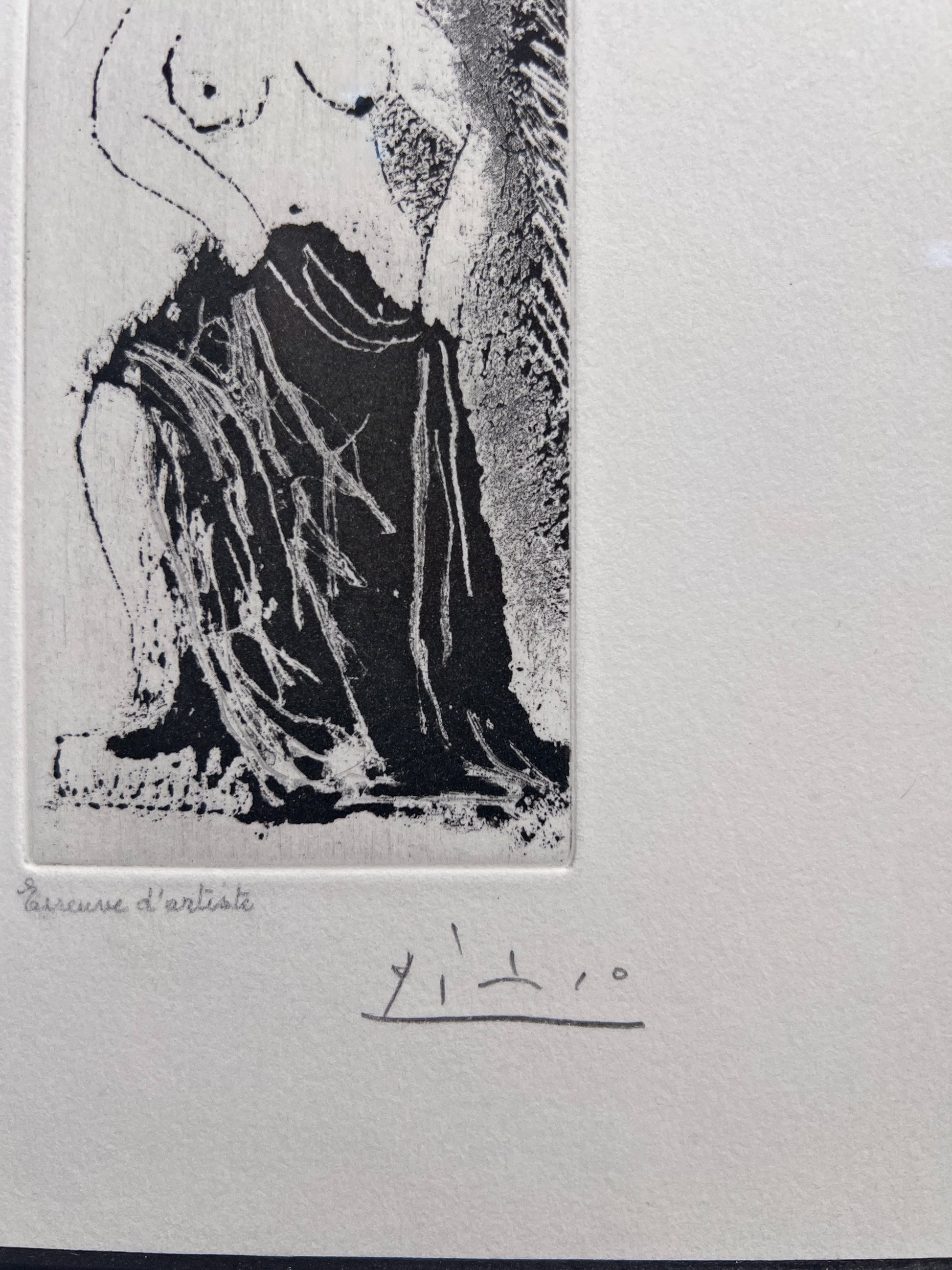 Picasso Une Maja Posant sur un Piédestal signed print detail. Fine art in Ascot, Windsor and Wentworth.